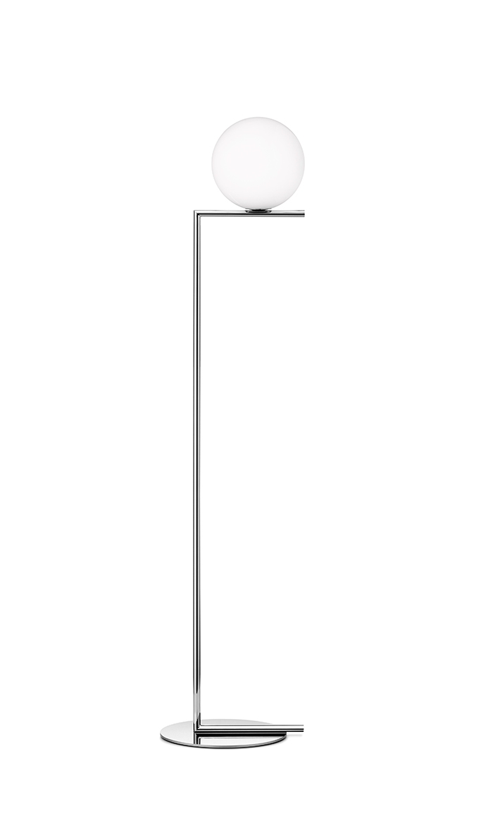 IC Light F1 golvlampa. Krom